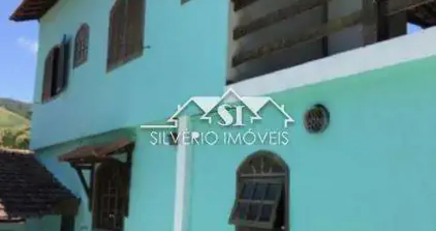 Casa- Miguel Pereira, Centro