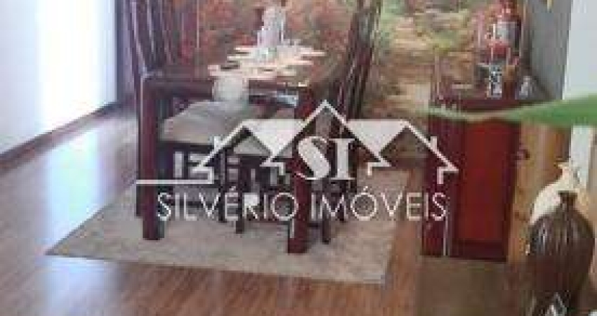 Apartamento- Petrópolis, Coronel Veiga