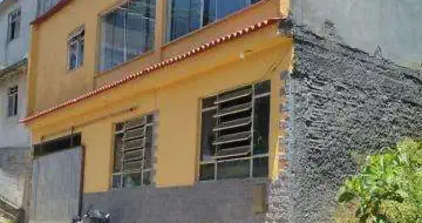 Casa- Petrópolis, São Sebastião