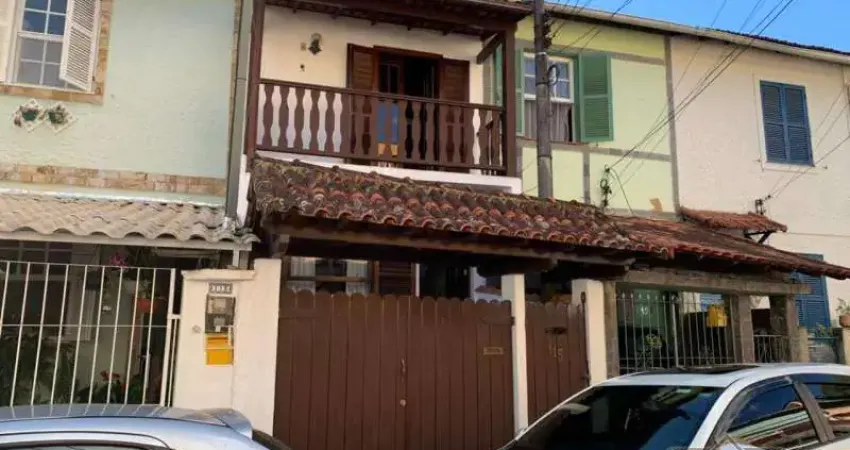 Casa com 3 quartos à venda no Morin, Petrópolis 