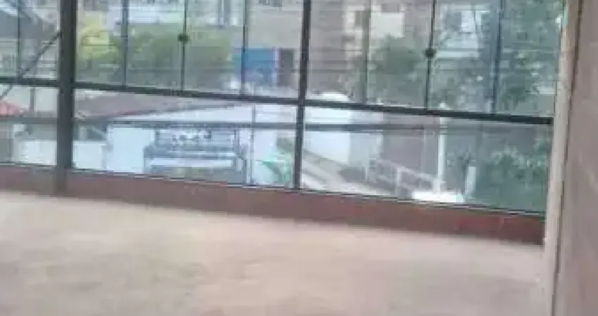 Ponto comercial para alugar no Mosela, Petrópolis 