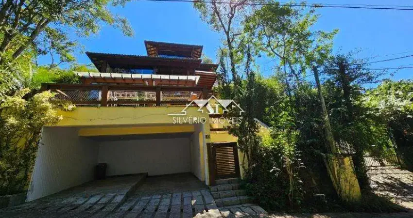 Casa em condomínio fechado com 3 quartos à venda em Itaipava, Petrópolis 