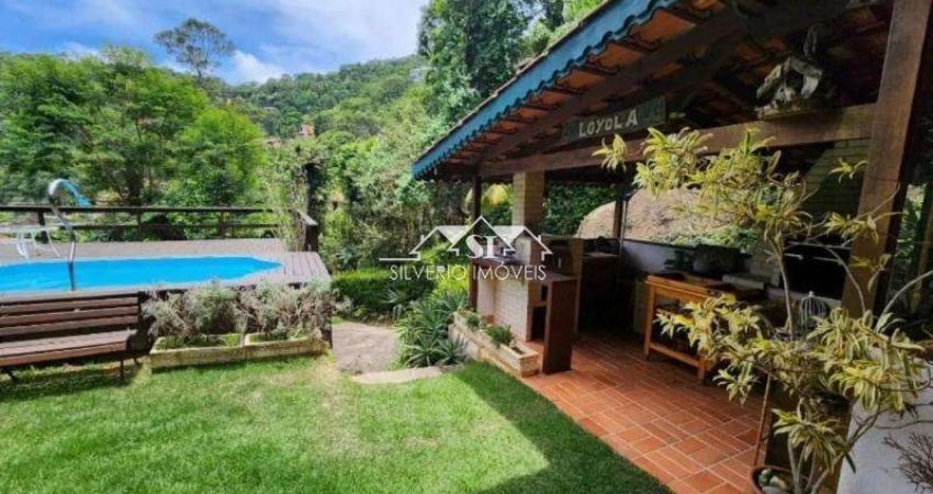 Casa- Petrópolis, Corrêas