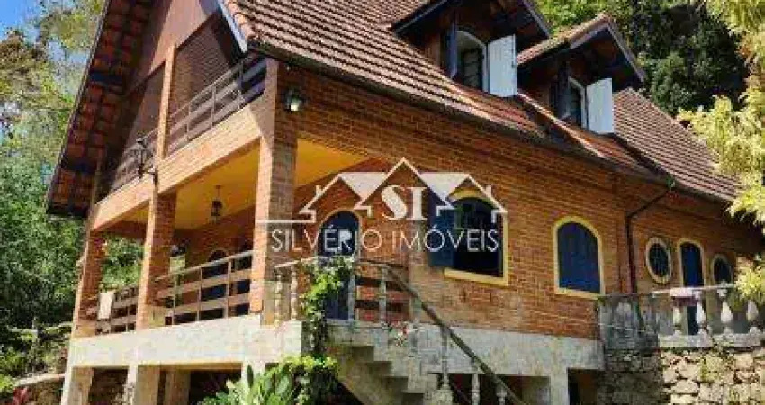 Casa em condomínio fechado com 5 quartos à venda em Itaipava, Petrópolis 