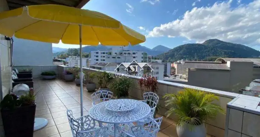 Apartamento- Petrópolis, Centro