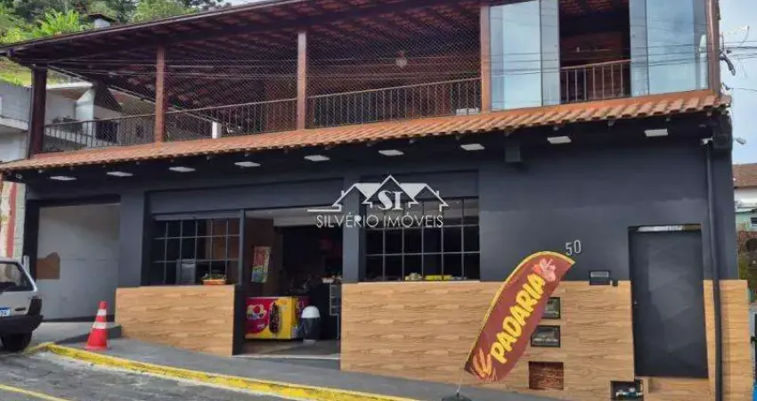 Prédio residencial e comercial- Petrópolis, Quitandinha