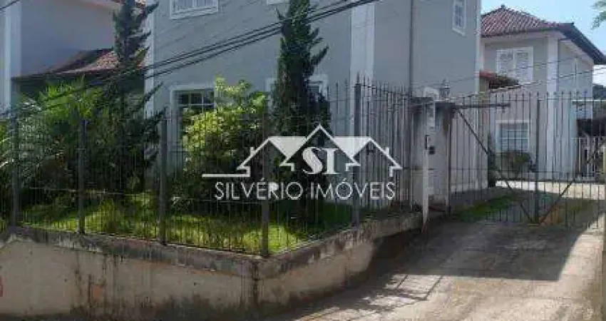 Casa em condomínio fechado com 2 quartos à venda no Bingen, Petrópolis 