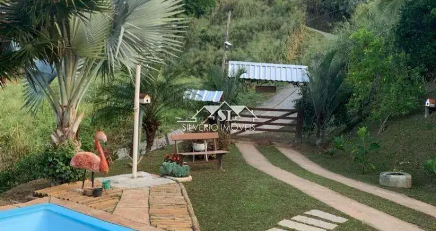 Fazenda à venda no Centro, Areal 