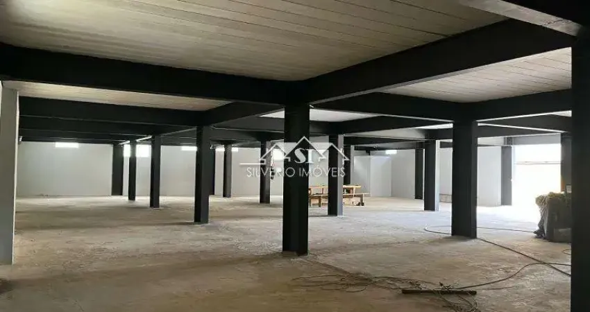 Barracão / Galpão / Depósito para alugar no Quissama, Petrópolis 
