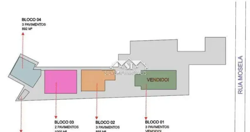 Casa comercial à venda no Mosela, Petrópolis