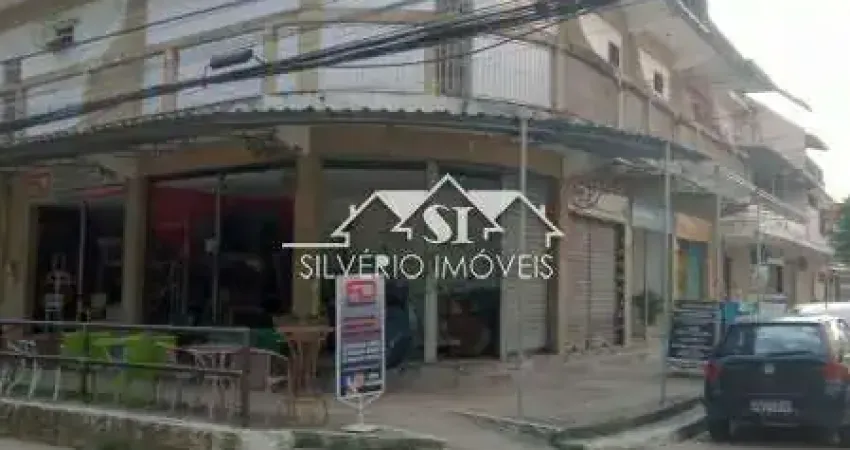 Casa comercial à venda no Jardim Vinte e Cinco de Agosto, Duque de Caxias 