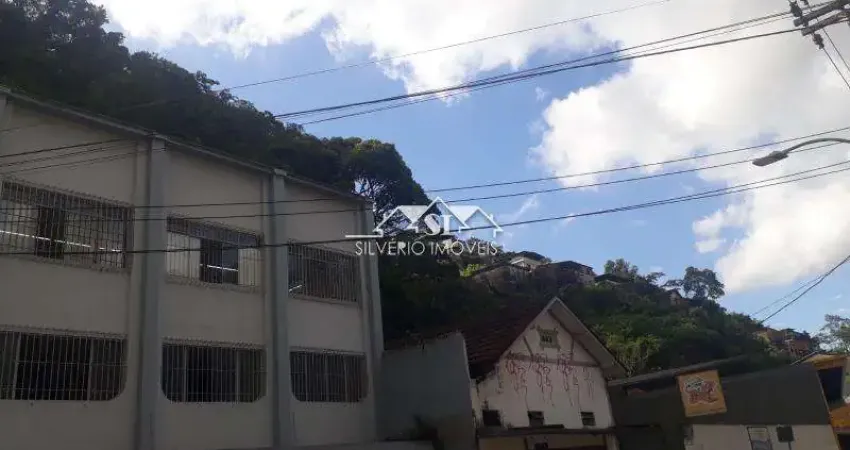 Casa comercial à venda no Alto da Serra, Petrópolis 