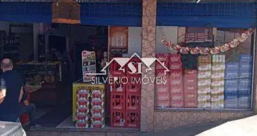 Casa comercial à venda na Chácara Flora, Petrópolis 