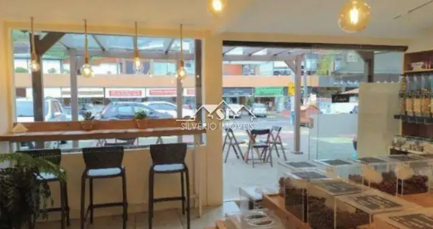 Casa comercial à venda em Itaipava, Petrópolis 