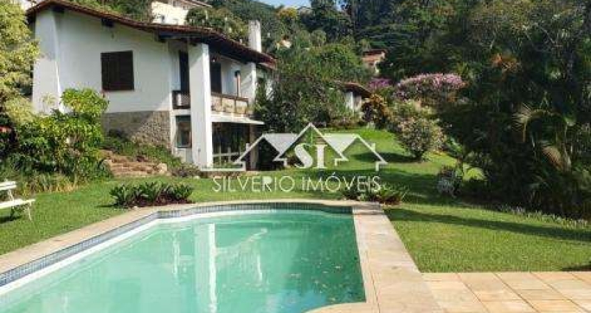 Casa- Petrópolis, Nogueira