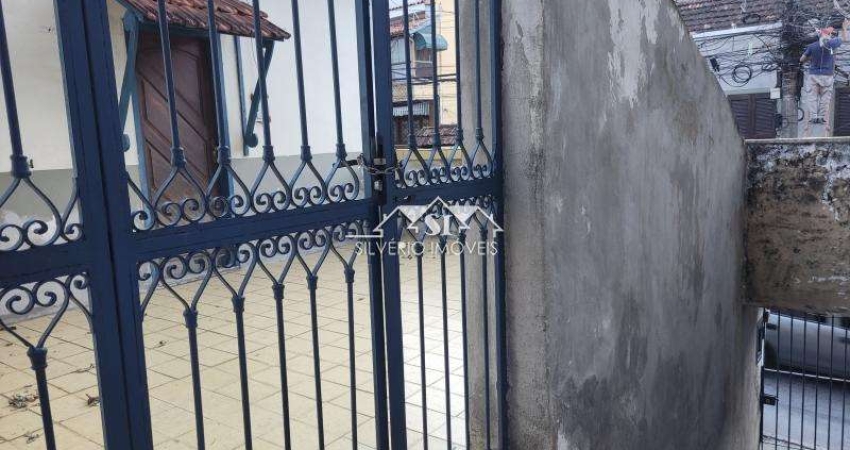 Casa com 8 quartos à venda no Quissama, Petrópolis 