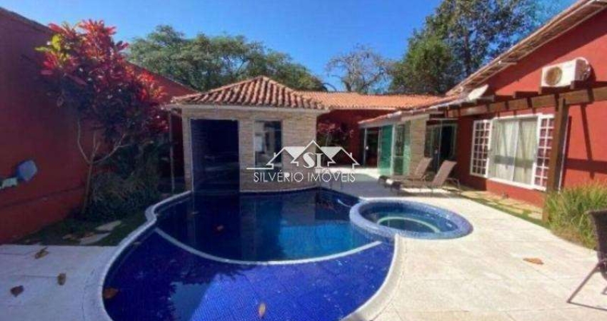 Casa em condomínio fechado com 4 quartos para alugar na Praia do Siqueira, Cabo Frio 