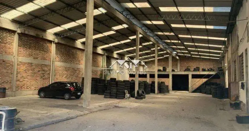 Barracão / Galpão / Depósito à venda em Olaria, Rio de Janeiro 