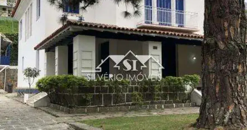 Casa com 7 quartos para alugar no Centro, Petrópolis