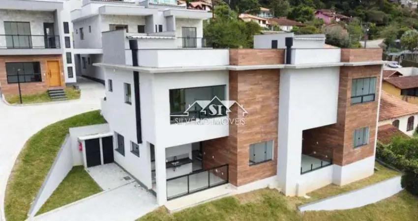 Casa com 3 quartos à venda no Golfe, Teresópolis 