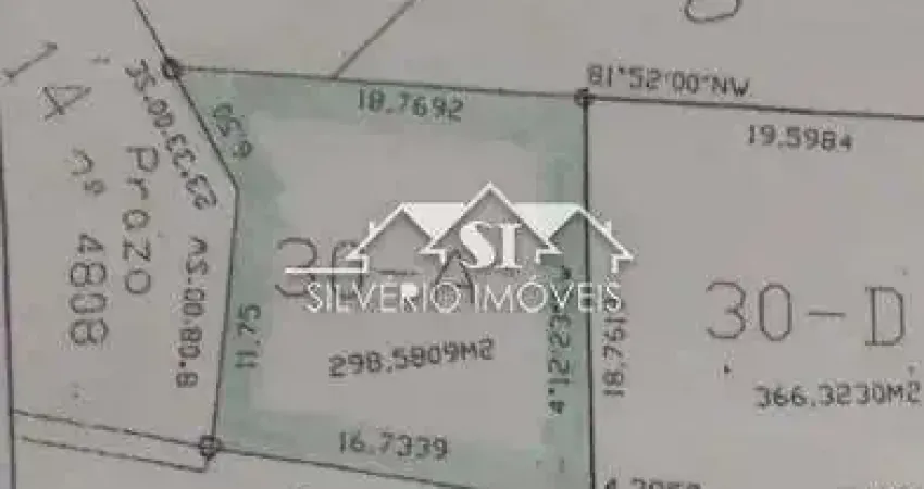 Terreno à venda no Provisória, Petrópolis 