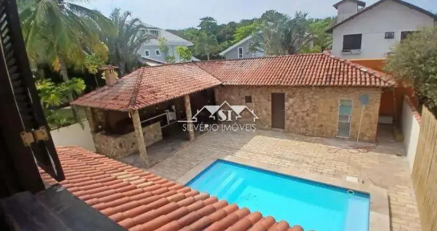 Casa com 4 quartos para alugar na Barra da Tijuca, Rio de Janeiro