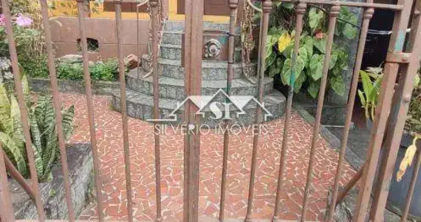 Casa com 6 quartos para alugar no Centro, Petrópolis