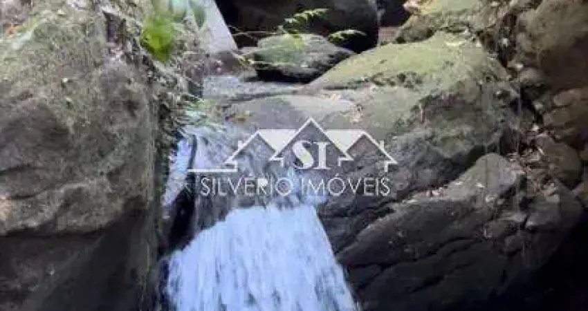 Terreno à venda no Jardim Primavera, Duque de Caxias 