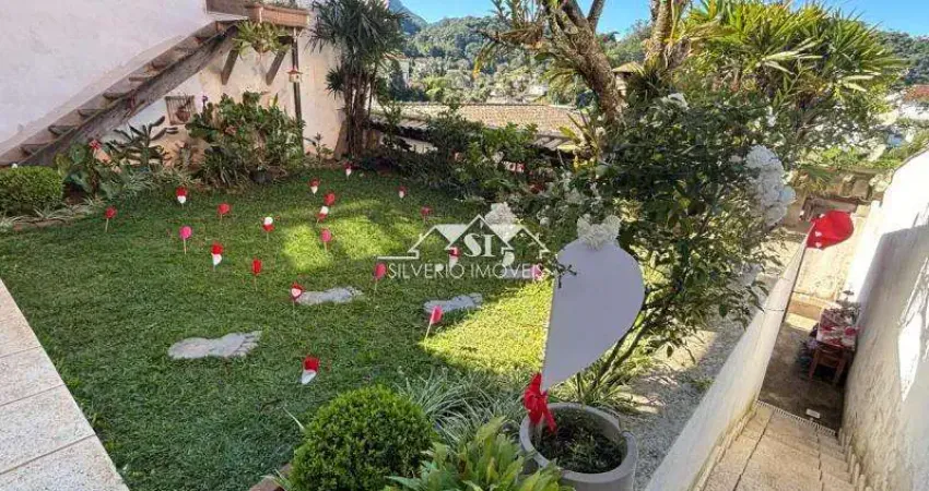 Casa com 4 quartos à venda no Bingen, Petrópolis