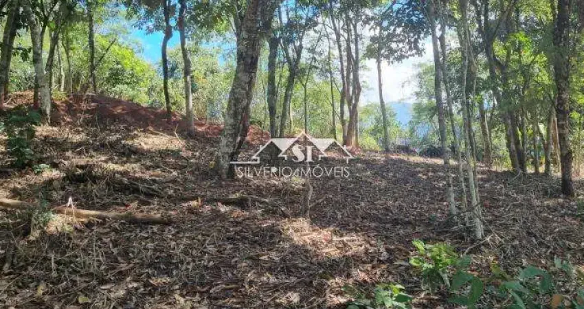 Terreno à venda no Bonsucesso, Petrópolis 