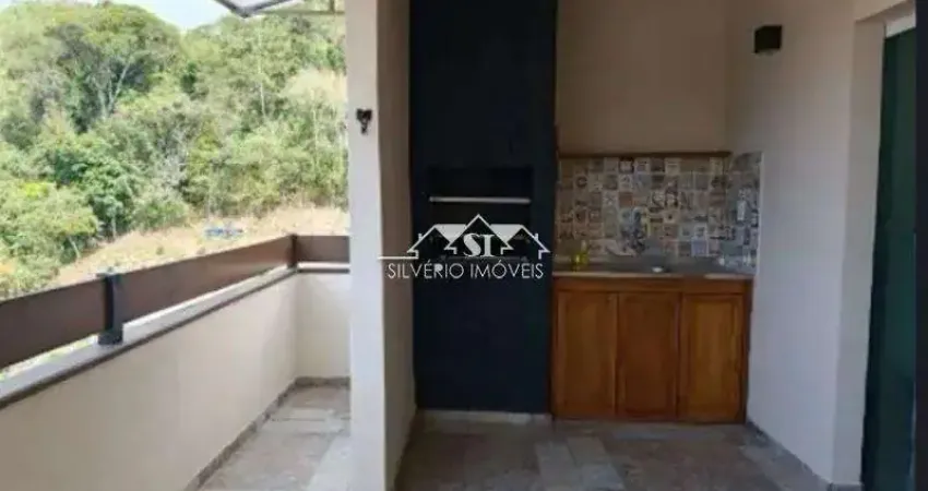 Casa com 2 quartos para alugar no Carangola, Petrópolis