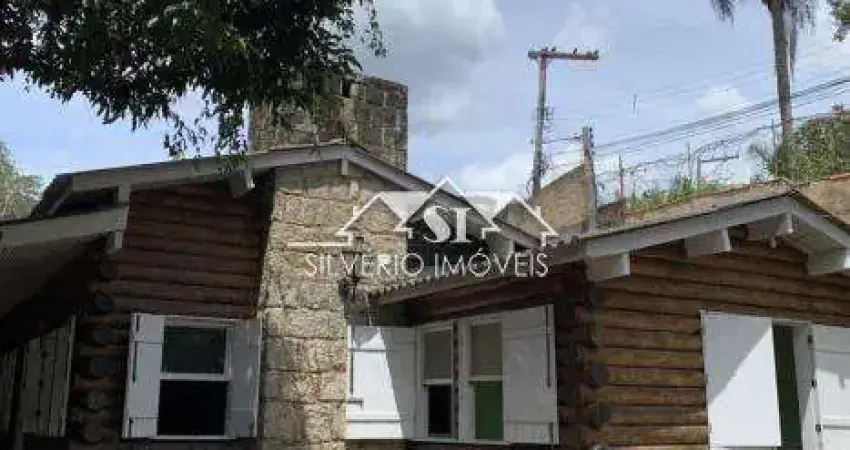 Casa com 3 quartos à venda no Corrêas, Petrópolis