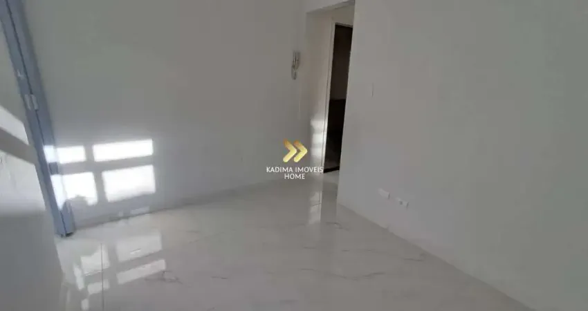 Apartamento reformado – 36,24 m² de área útil canto forte praia grande sp