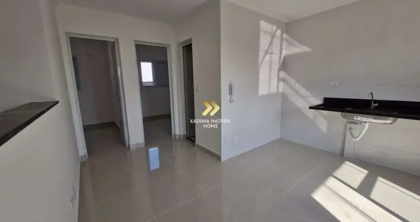 Casa Superior 2 Dormitórios 1 Suíte Garagem Demarcada Pronto p/ Morar Boqueirão