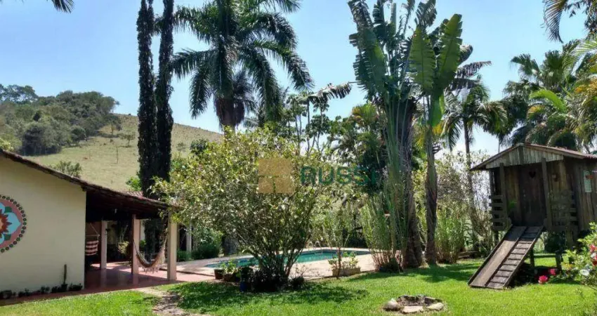 Sítio com 3 dormitórios à venda, 34000 m² por R$ 1.010.000,00 - São João - São José dos Campos/SP