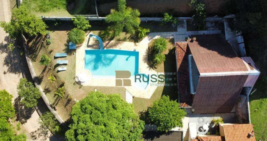 Casa com 6 dormitórios à venda, 450 m² por R$ 1.500.000,00 - Almeida Prado - Igaratá/SP
