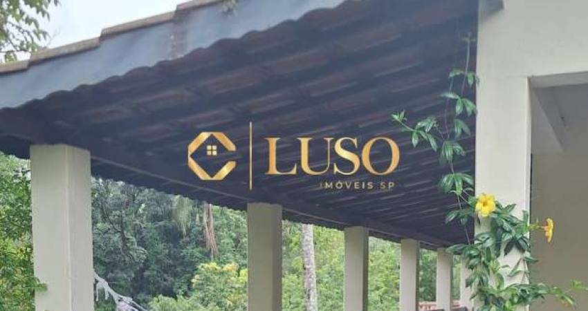 Casa com 3 quartos para alugar no Centro, Socorro 