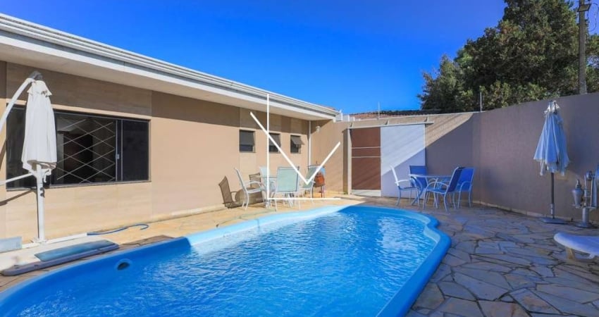 Casa para Venda em Araucária, Centro, 4 dormitórios, 2 suítes, 6 banheiros, 10 vagas
