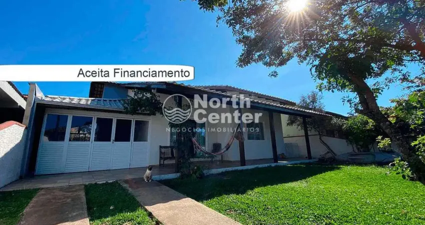 Excelente Casa com Suíte à Venda, Bairro Salinas, Balneário Barra do Sul, SC