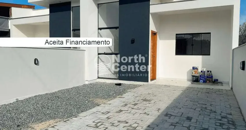 Casa Geminada á venda com Suíte e Quintal, N° 1 Bairro Costeira, Balneário Barra do Sul, SC