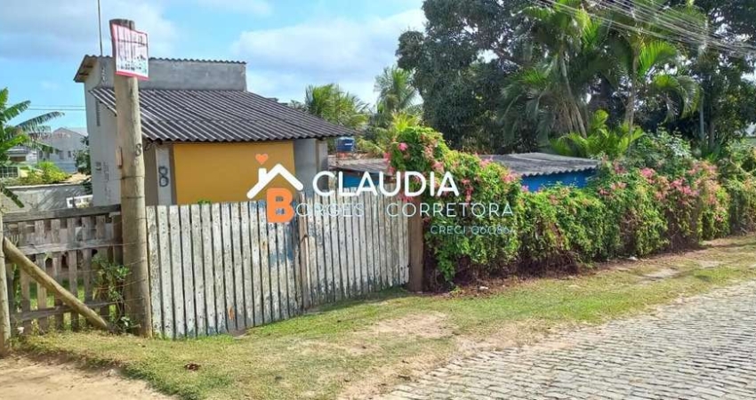 Casas 1 Quarto para Venda em Cabo Frio, Jardim Peró, 1 dormitório, 1 banheiro, 1 vaga