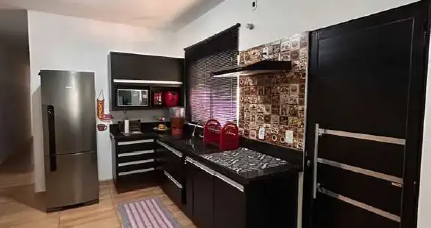 Casa com 2 quartos à venda na Hollywood, 89, Jardim Califórnia, Jacareí