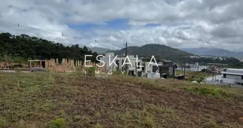 Terreno à venda no Tifa Martins, Jaraguá do Sul