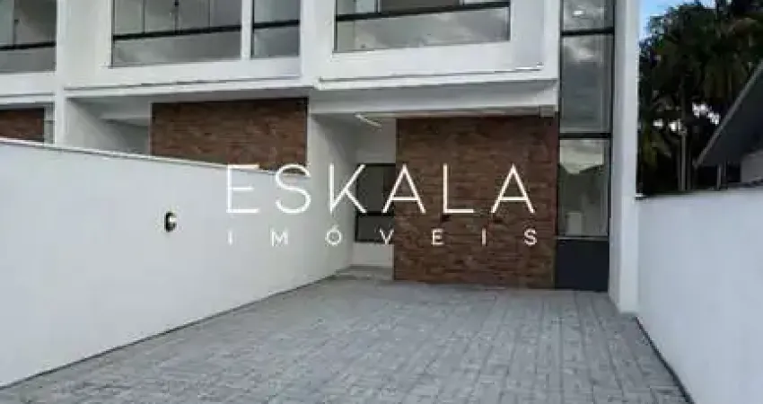 Sobrado geminado com 03 dormitórios, sendo 01 suíte - bairro chico de paulo, jaraguá do sul