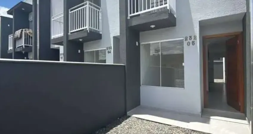 Casa com 2 quartos à venda na Vila Nova, Joinville 