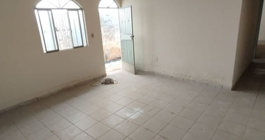 Casa com 3 quartos à venda no Universitário, Governador Valadares 