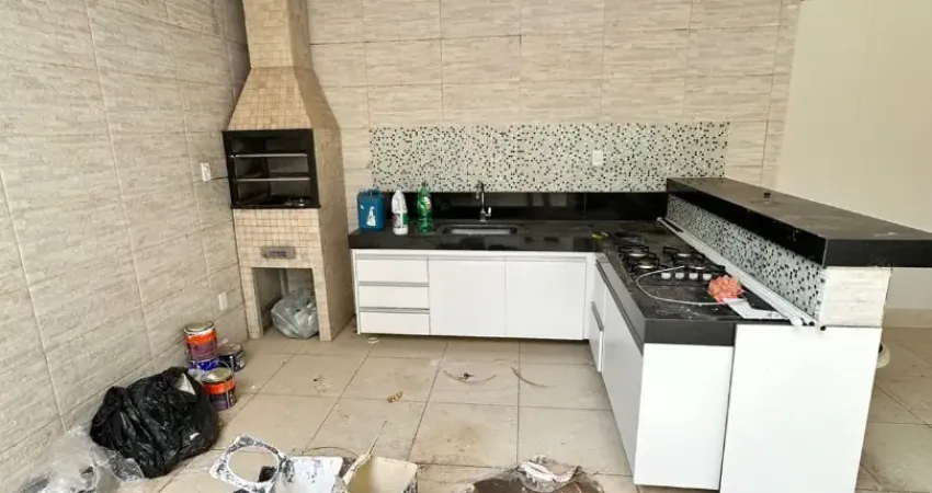 Casa com 3 quartos para alugar no Santo Agostinho, Governador Valadares