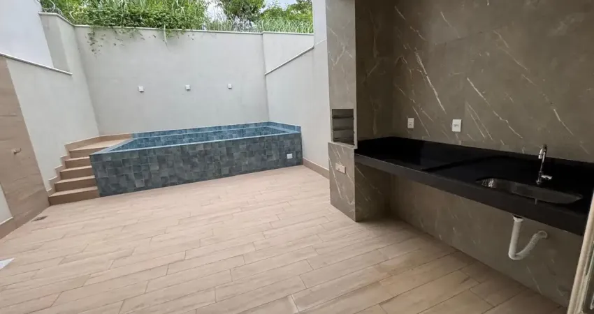 Casa com 3 quartos à venda no Centro, Governador Valadares