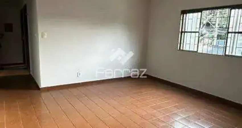 Apartamento à venda, 3 quartos, 1 suíte, 1 vaga, Presidente Roosevelt - Uberlândia/MG