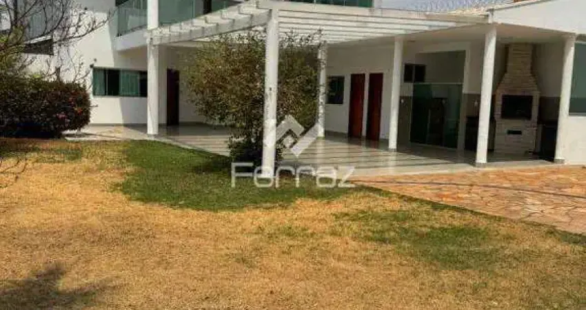 Casa à venda, 3 quartos, 2 suítes, Jardim Karaíba - Uberlândia/MG
